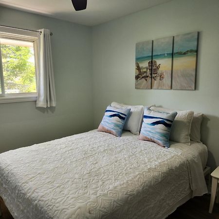Oasis By The Bay Vacation Suites Wasaga Beach Zewnętrze zdjęcie