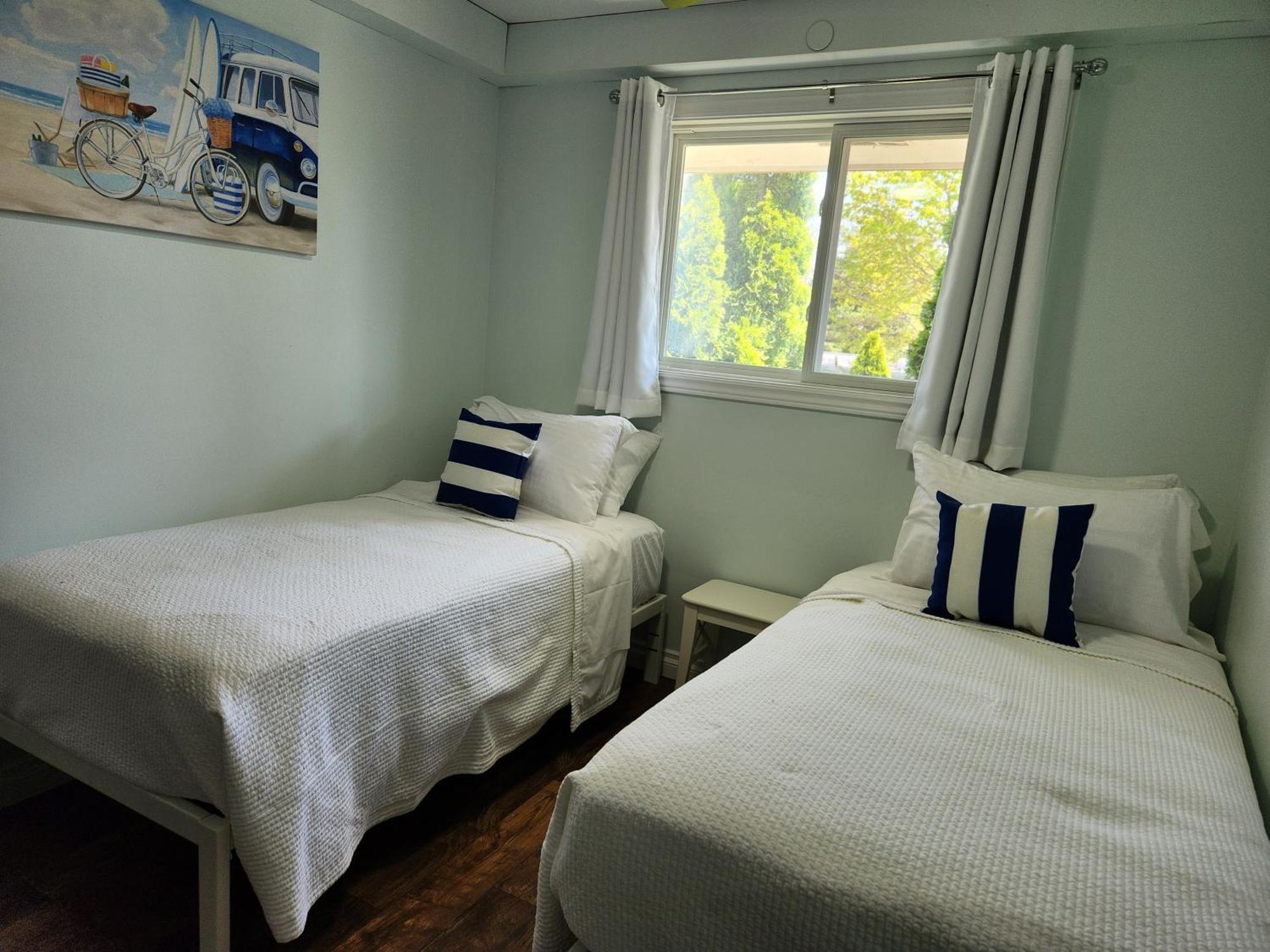Oasis By The Bay Vacation Suites Wasaga Beach Zewnętrze zdjęcie